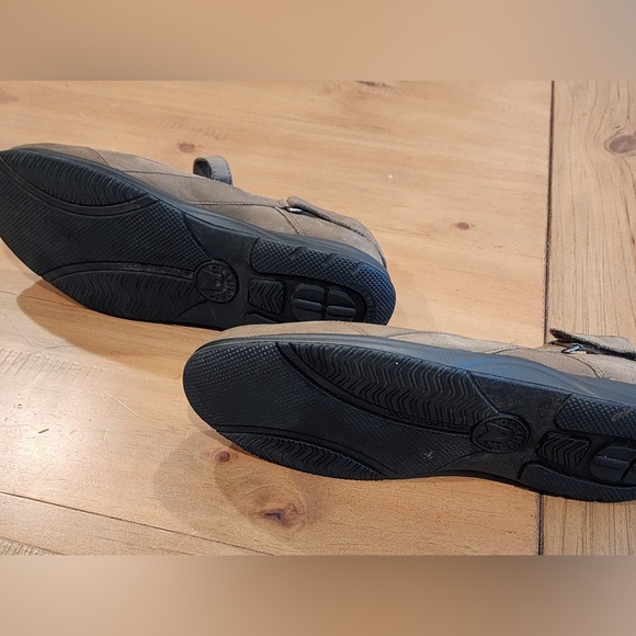 MEPHISTO Runoff Air-Jet System Brown Genuine Leather Mary Janes - Picture 2 of 3